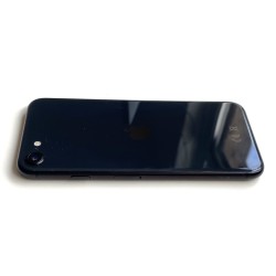 Apple iPhone SE 2.Gen (2020) 128 GB Black - MHGT3ZD/A - 77%